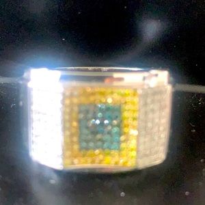 Mens 10k with diamonds